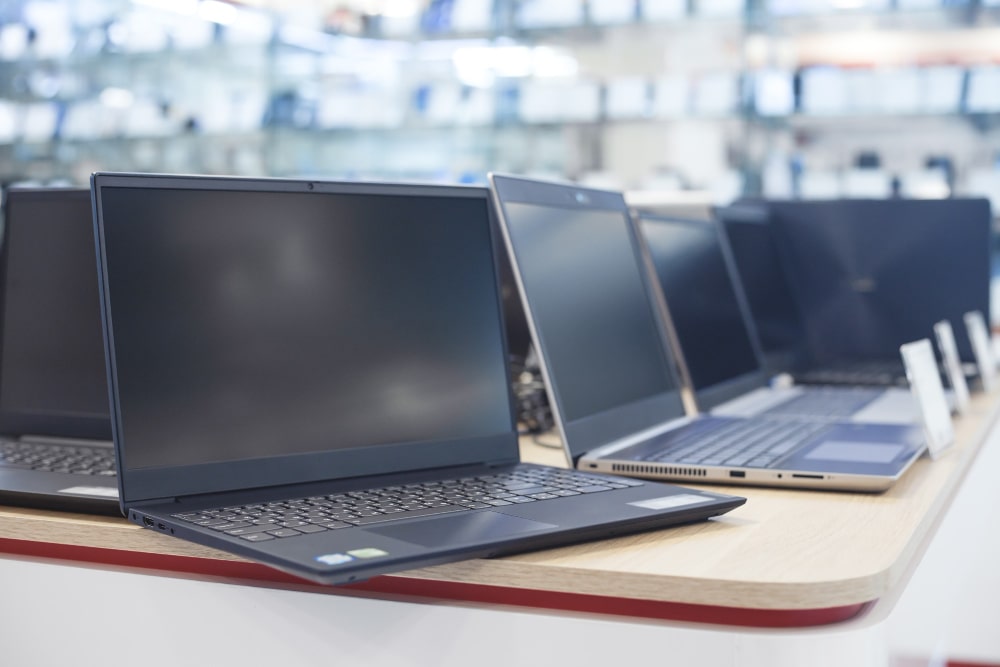 laptop for rent in noida