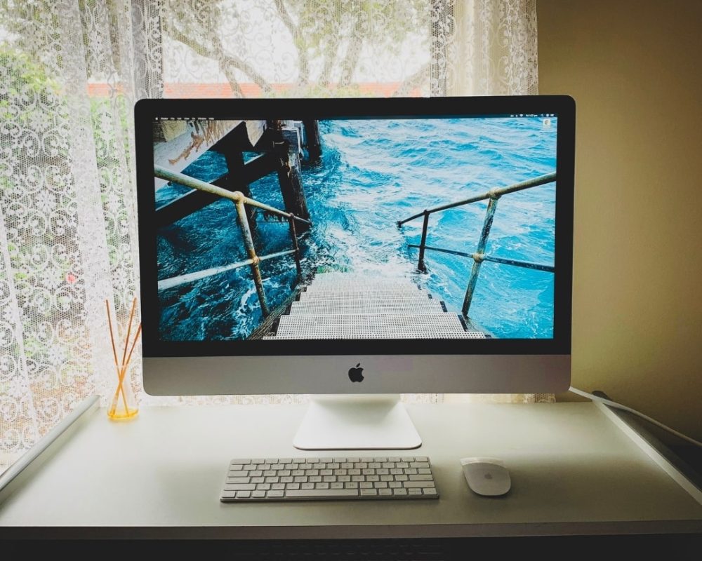 iMac on Rent in Delhi