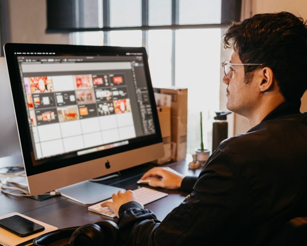iMac rental service in Noida